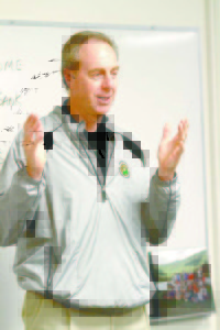 KICKING OFF THE LAKER HOOP SEASON last week was special guest speaker, Dave Cowens, former Boston Celtics great and Hall of Fame center. (Rivet Photo)