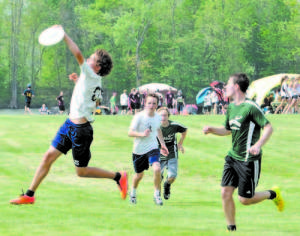 Junior captain Ben Darling with a mid-air catch. (Photo by Joe Kelly) 