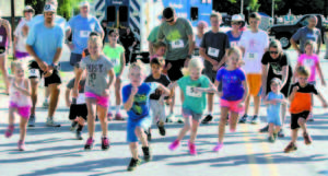 FUN SPRINT for little ones prior to the start of the Family Fun Run/Walk. (Rivet Photos)